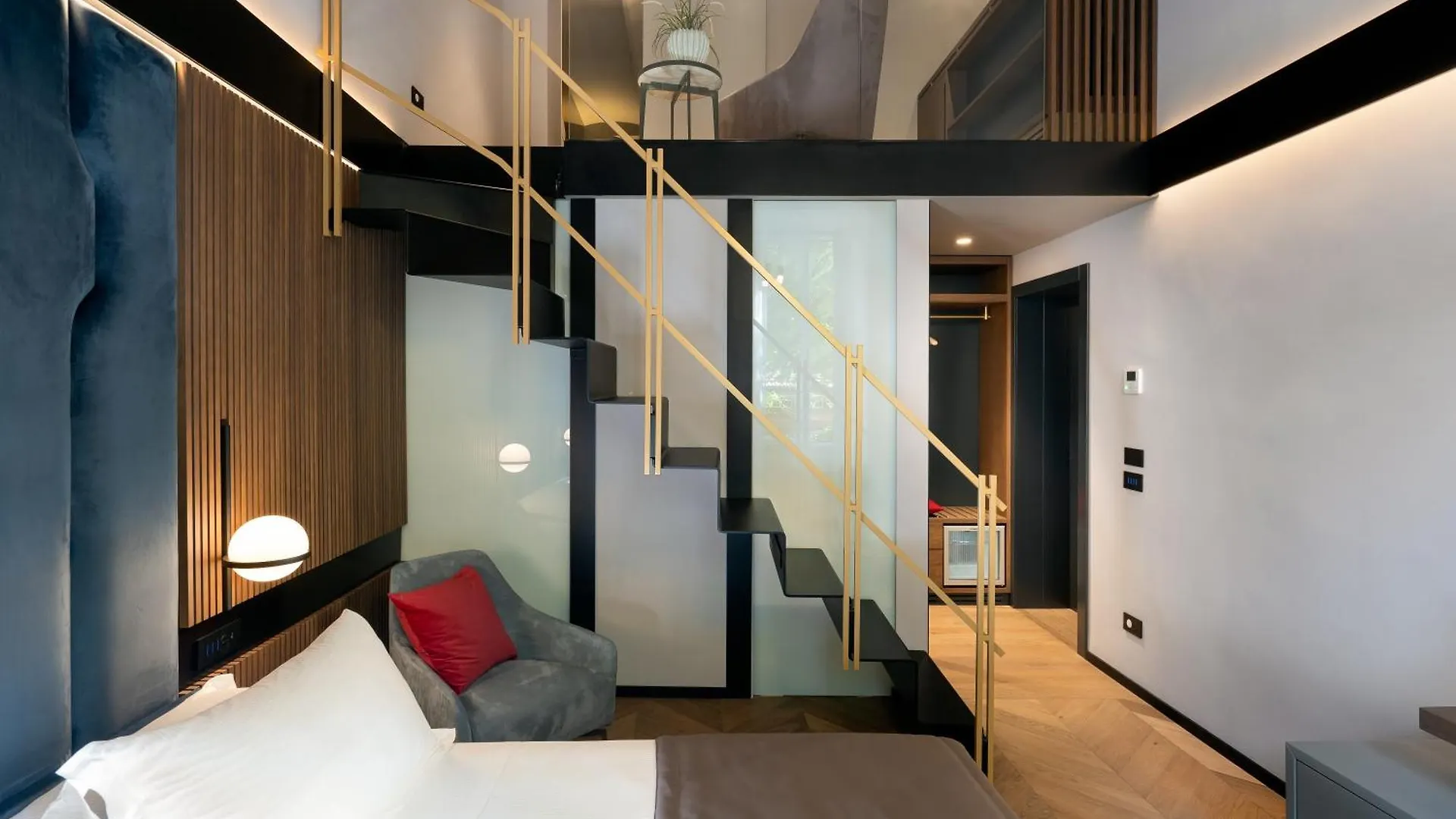 Arts & Crafts Luxury Suites Florence