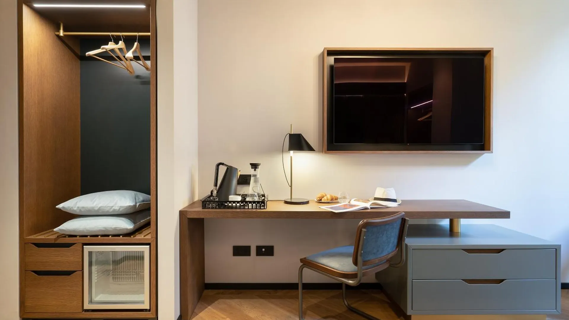 Arts & Crafts Luxury Suites Florence 0*,
