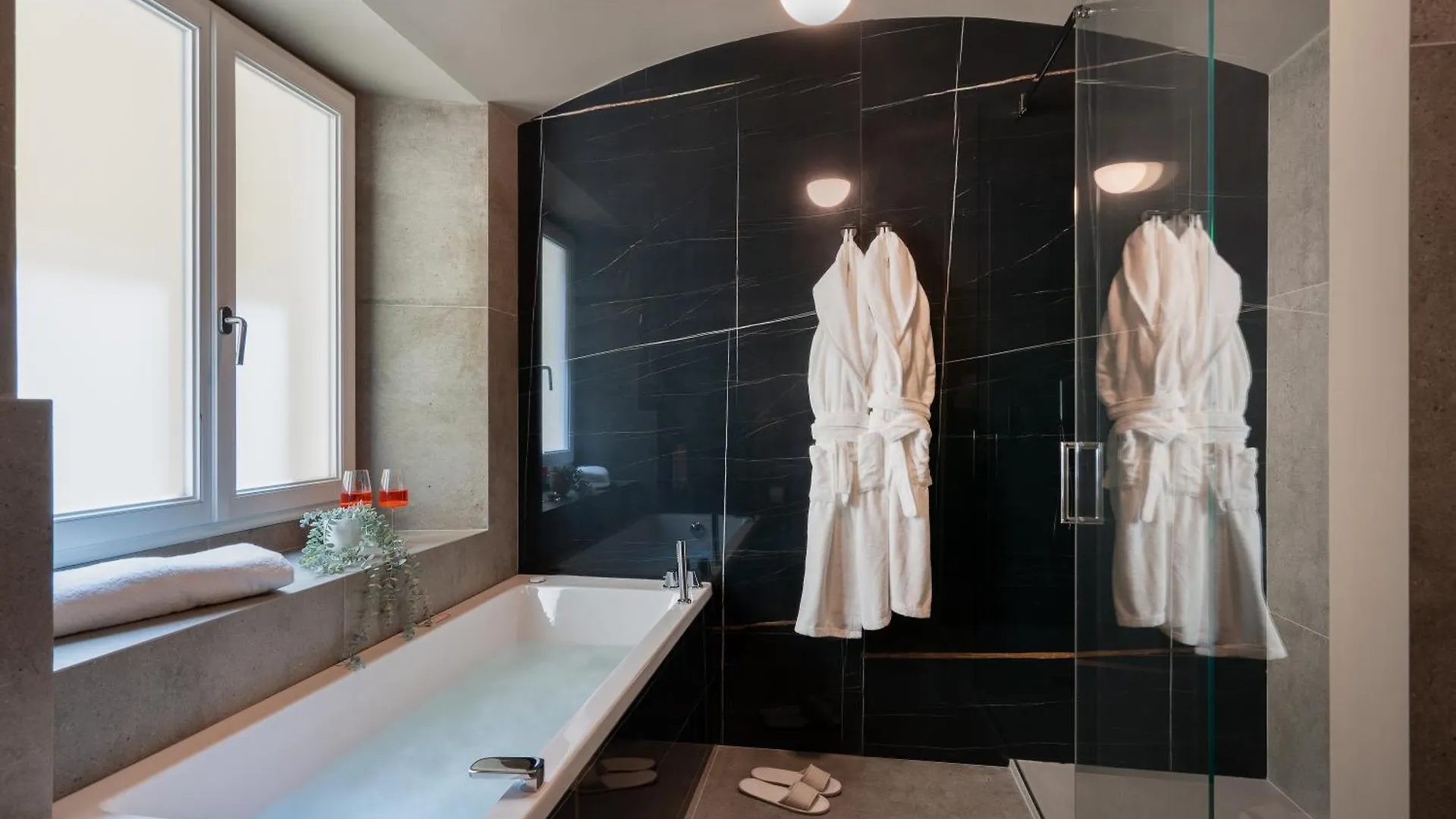 Arts & Crafts Luxury Suites Florence Bed & Breakfast