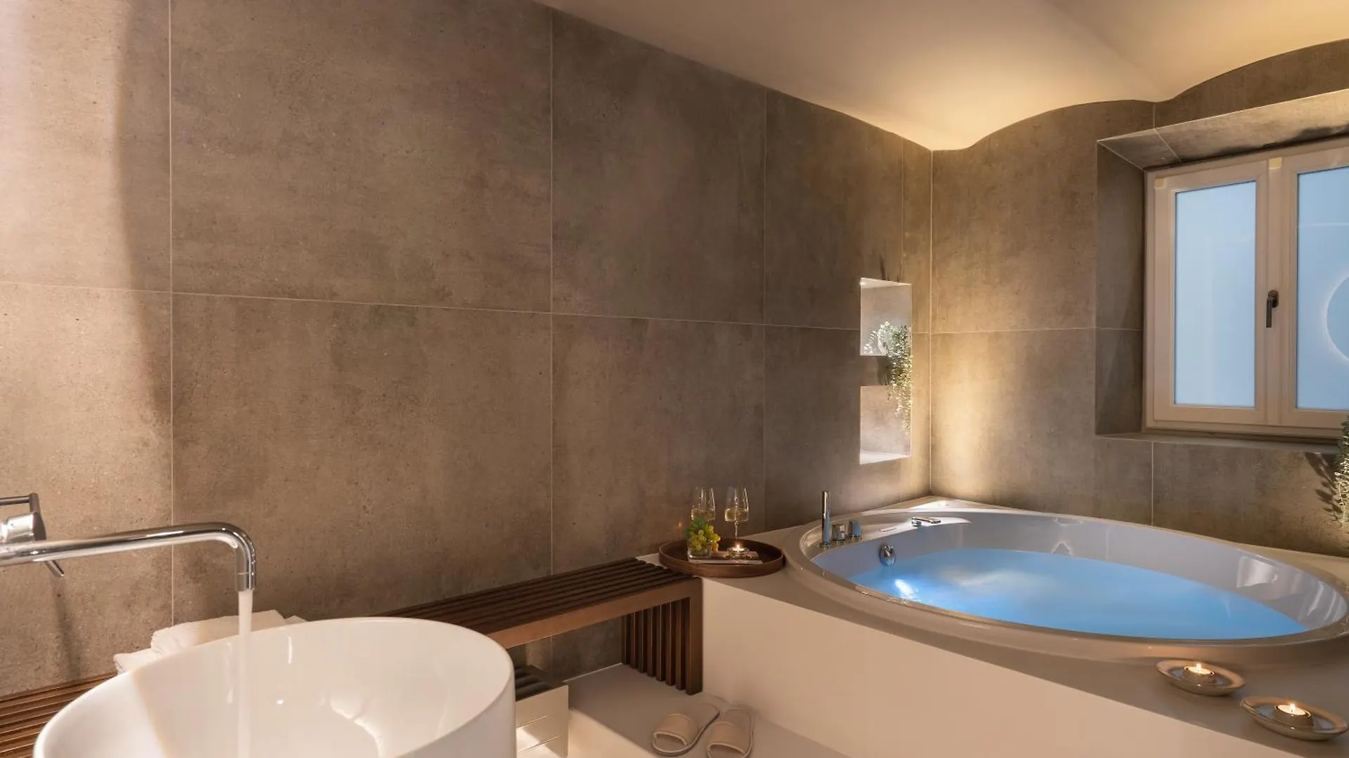 Arts & Crafts Luxury Suites Florence 0*,  Italy