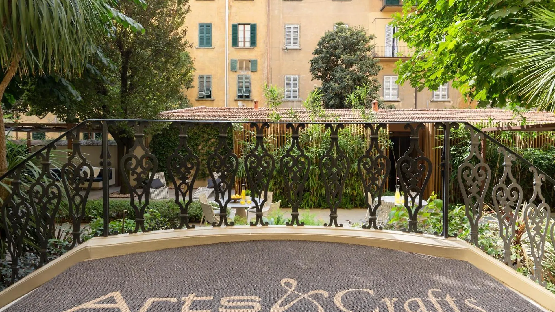 Arts & Crafts Luxury Suites Florence