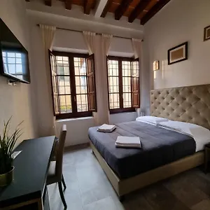 The Lux Florence